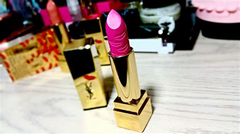 ysl number 19 lipstick.